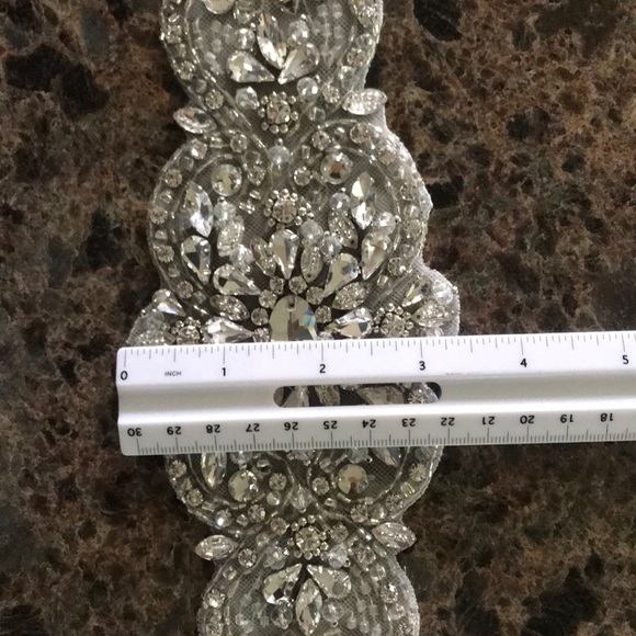 LAST CHANCE SALE!!Justin Alexander crystal belt 💗 - Picture 8 of 8